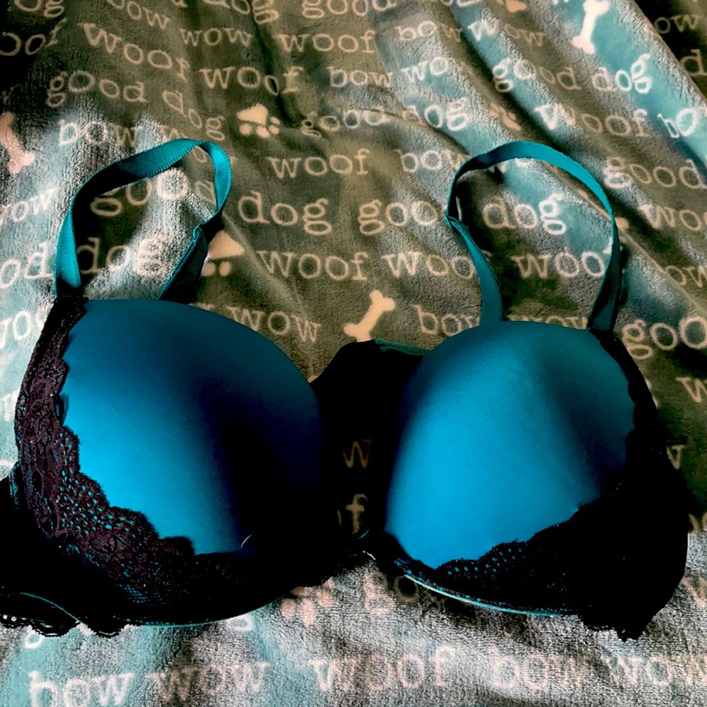 Torrid 42B green bra